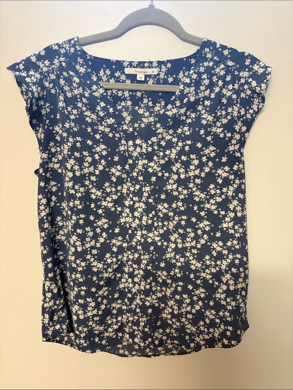 Women’s Fun2fun Navy Floral Cap-Sleeve Blouse, M